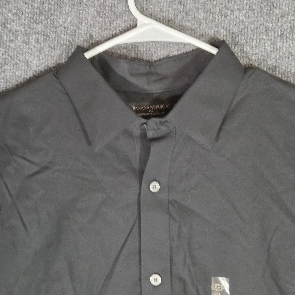 Banana Republic Mens L Black Dress Shirt Non-Iron Classic Fit Long Sleeve NWT